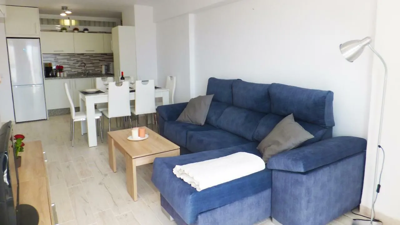 Apartamento Acuario 贝纳尔马德纳 西班牙