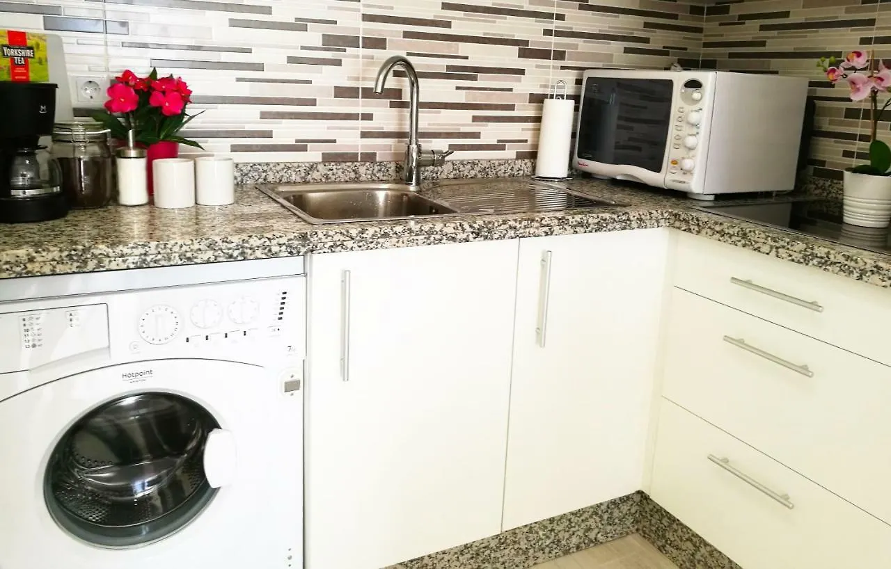 Apartamento Acuario 贝纳尔马德纳 公寓